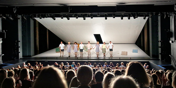 MYOB survey reveals the benefits of live art events to the hospitality sector